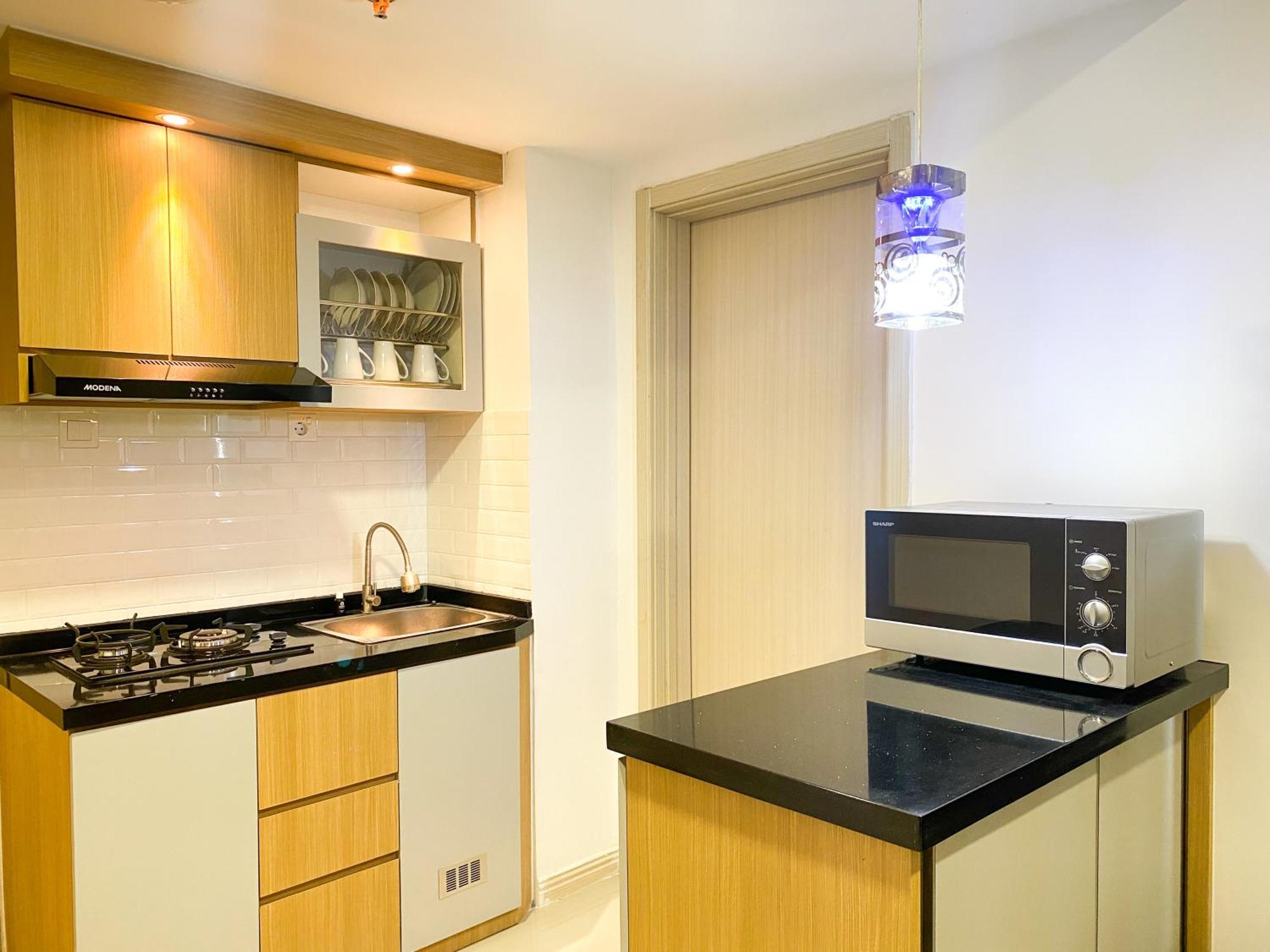 Comfortable 2Br At 25Th Floor Meikarta Apartment By Travelio Cikarang Eksteriør bilde